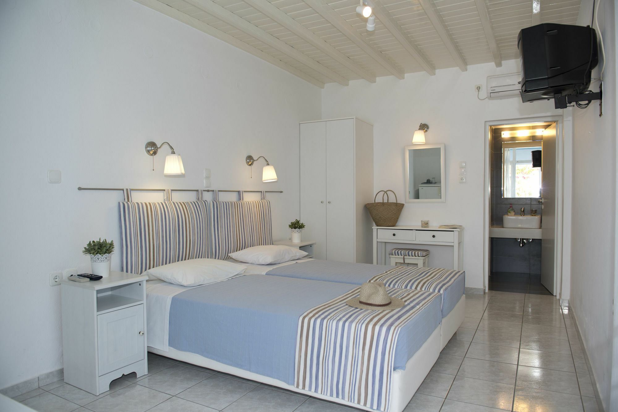 Hotel Asimina à Tourlos Extérieur photo